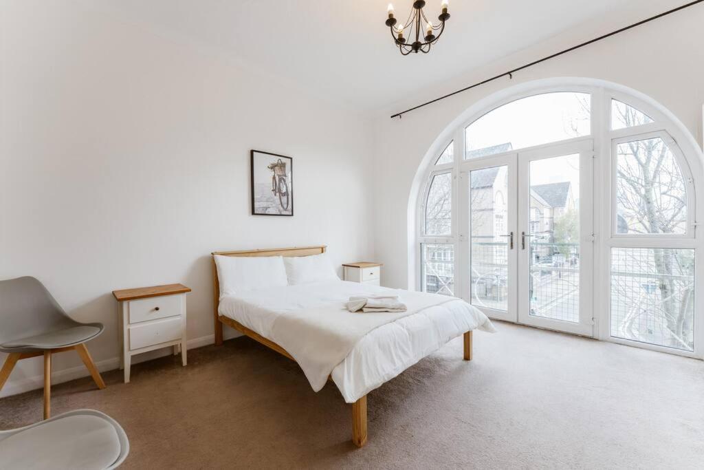 Spacious Ensuite Room Near Top Tourist Attractions 런던 외부 사진